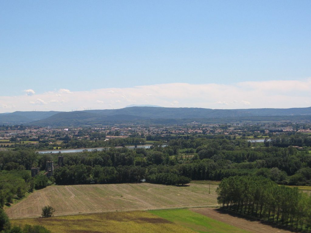 vue de la ville de Montélimar et du Rhône